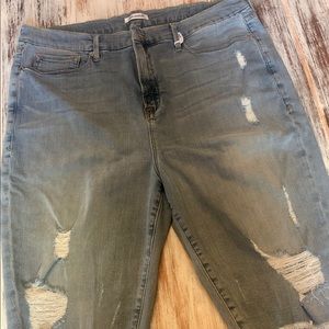 Good American plus size 24 denim shorts NWT